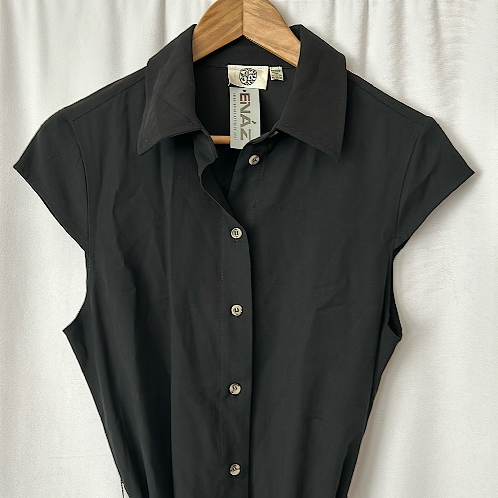 ENA’Z NWT Black Ruffina Cap Sleeve Ruffled Hem Dress **Size M** 🌺🌺 - Picture 3 of 6